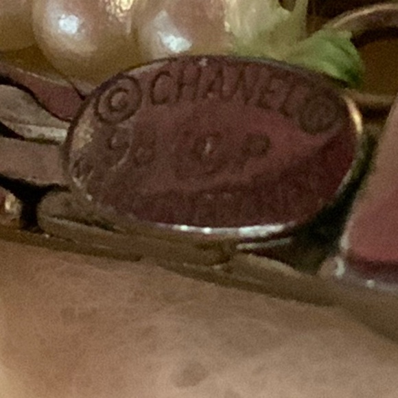 RARE VINTAGE 1990’S CHANEL SILVER RHINESTONES PEARL CHOKER NECKLACE - Picture 7 of 15